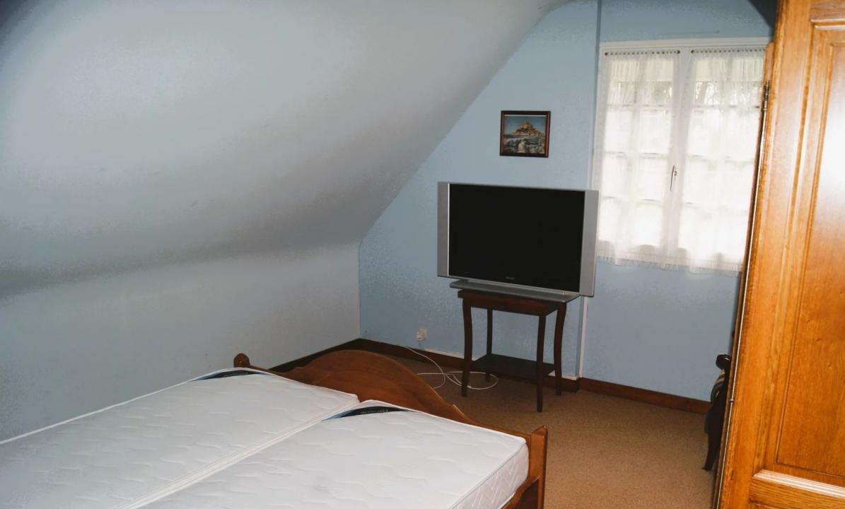 106365EB-30042025-144852-10