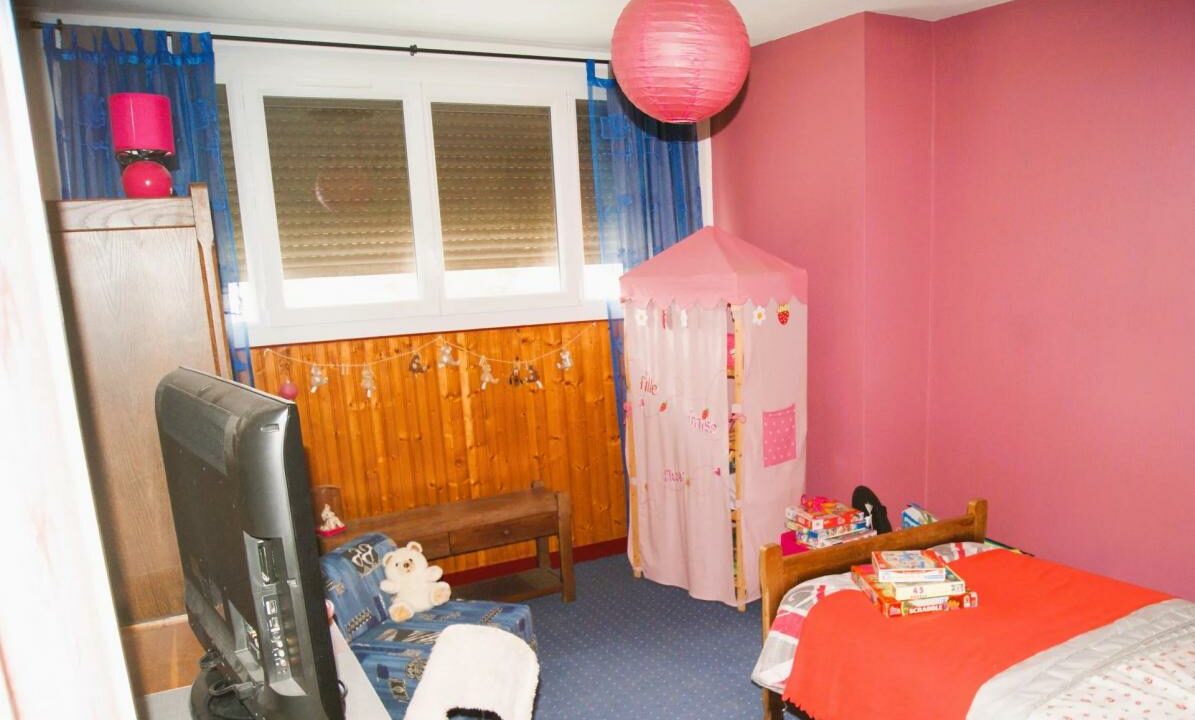 106740EB-07082025-120258-6