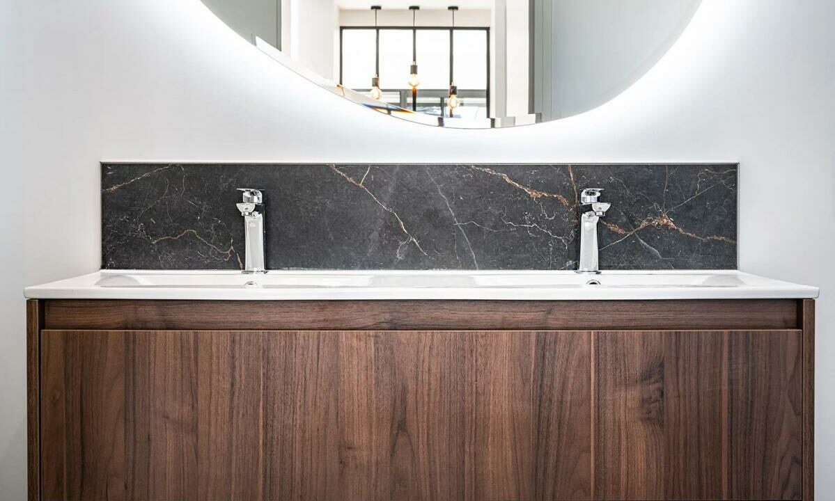 106574PF-30092025-142102-2