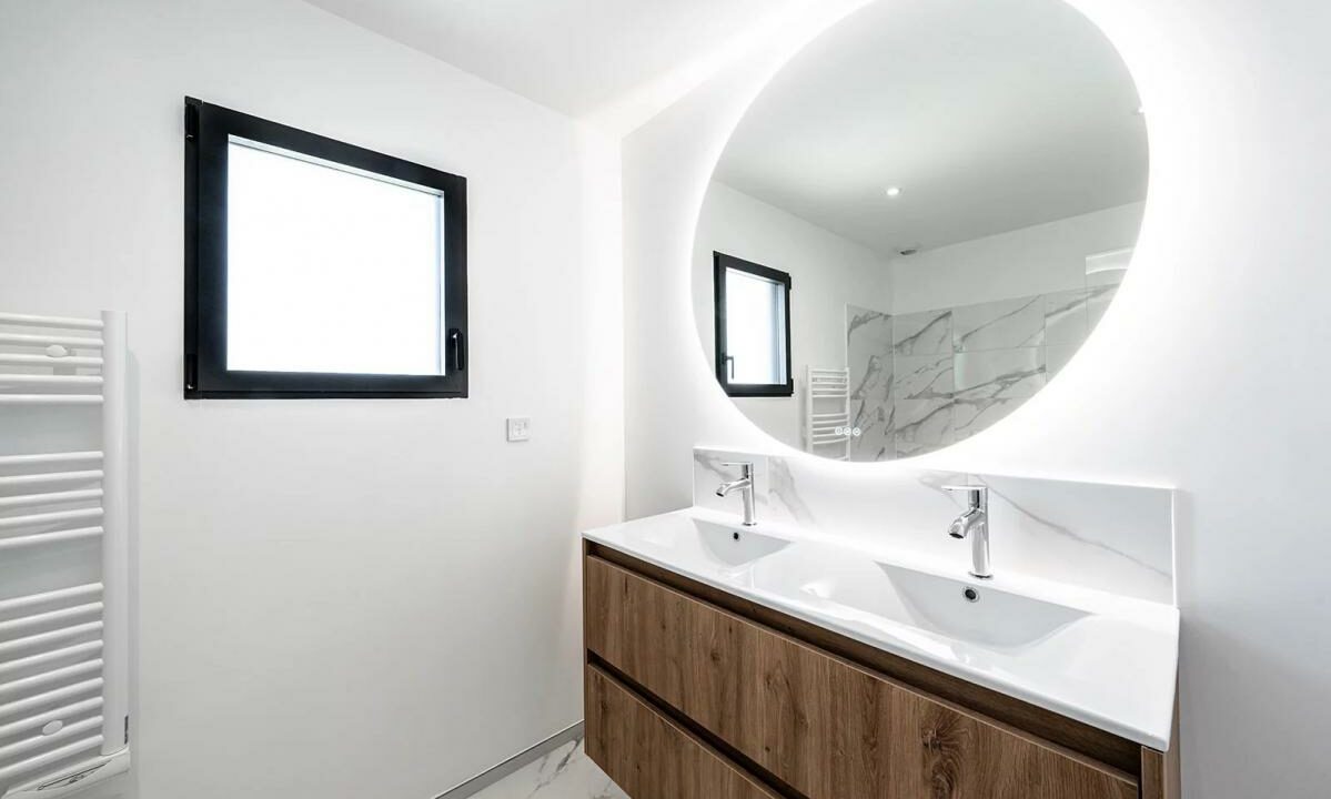 106574PF-30092025-142102-4