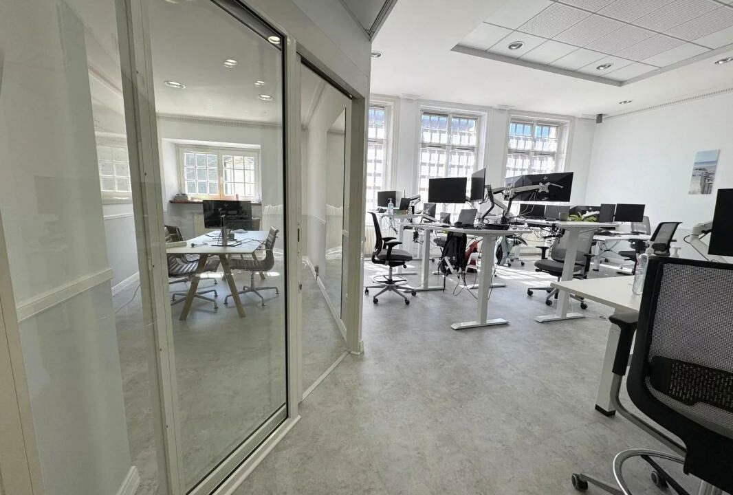 106686-30092025-102921-1