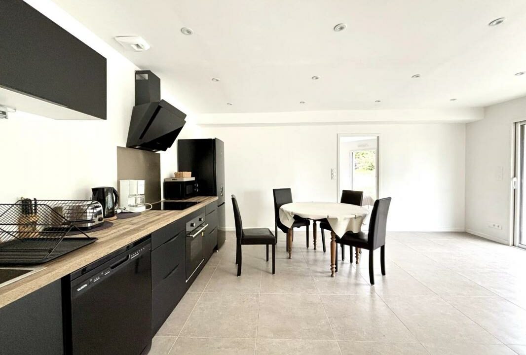 106693FP-30092025-142100