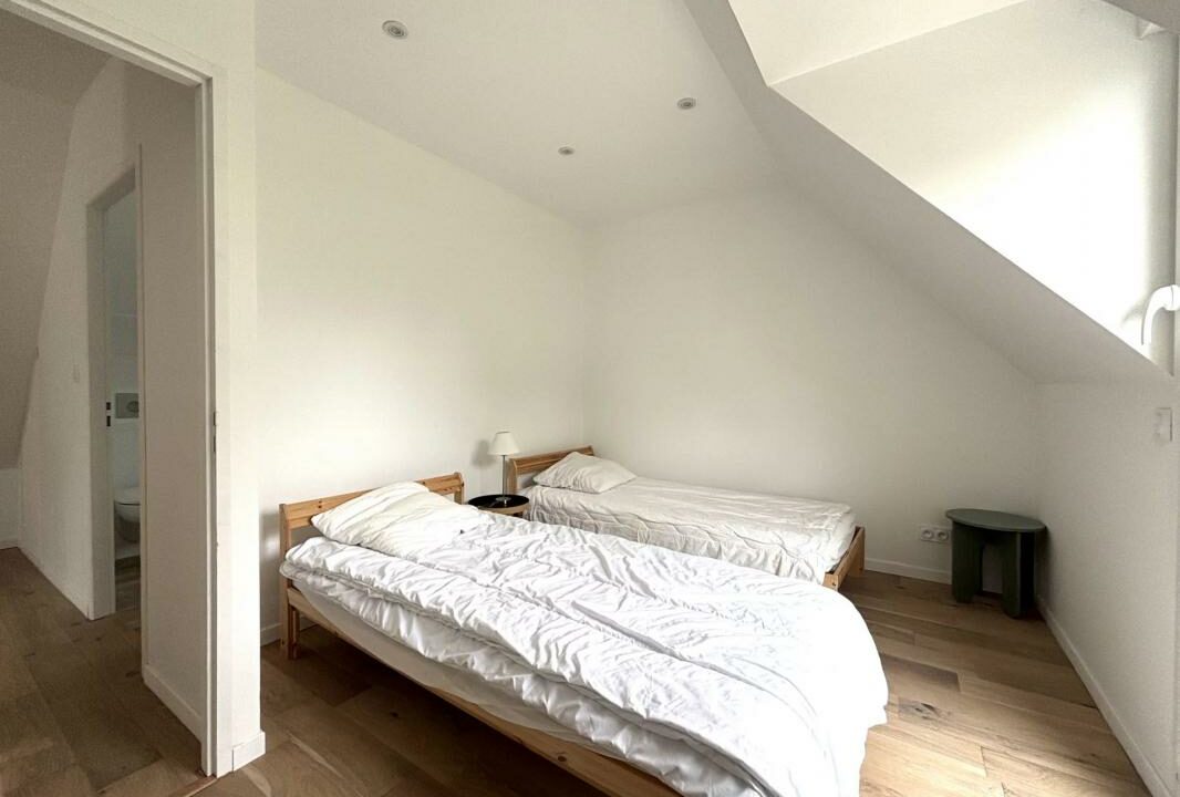 106693FP-30092025-142100-6