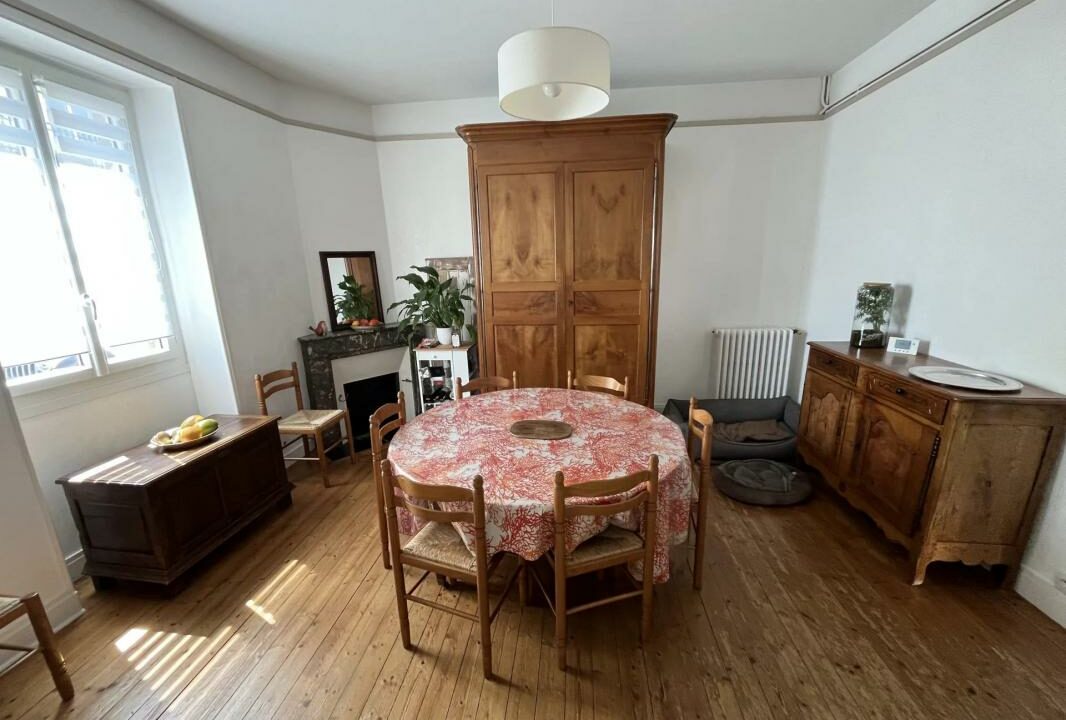 106698KLG-30092025-102929-3