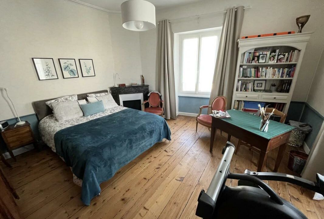 106698KLG-30092025-102929-6