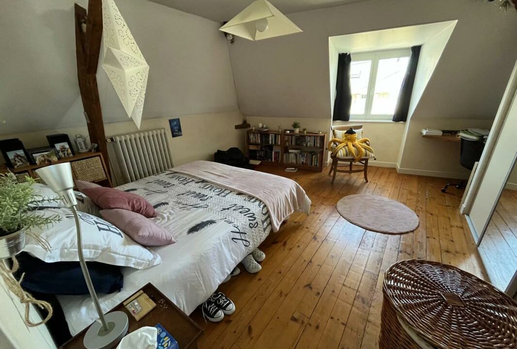 106698KLG-30092025-102929-8