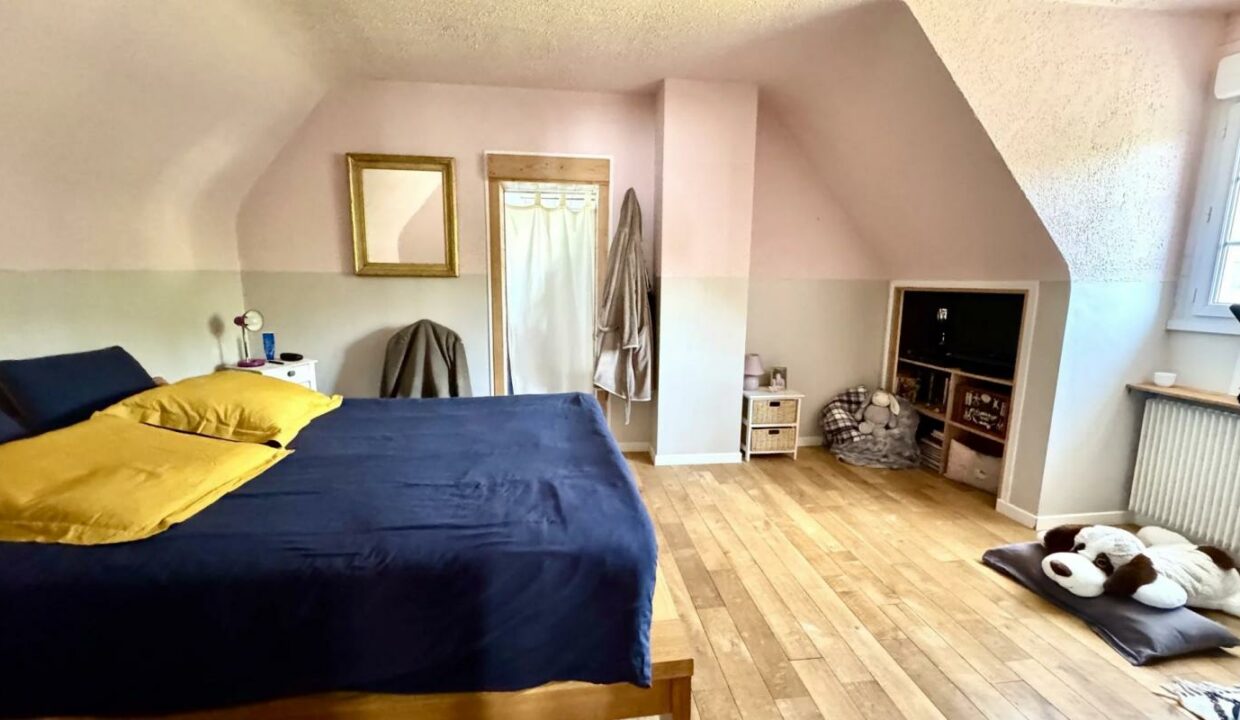 106649-23102025-172826-15