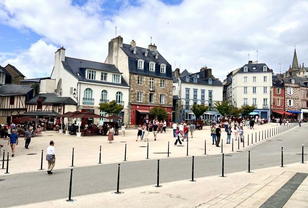 106706BS-20102025-192008-1