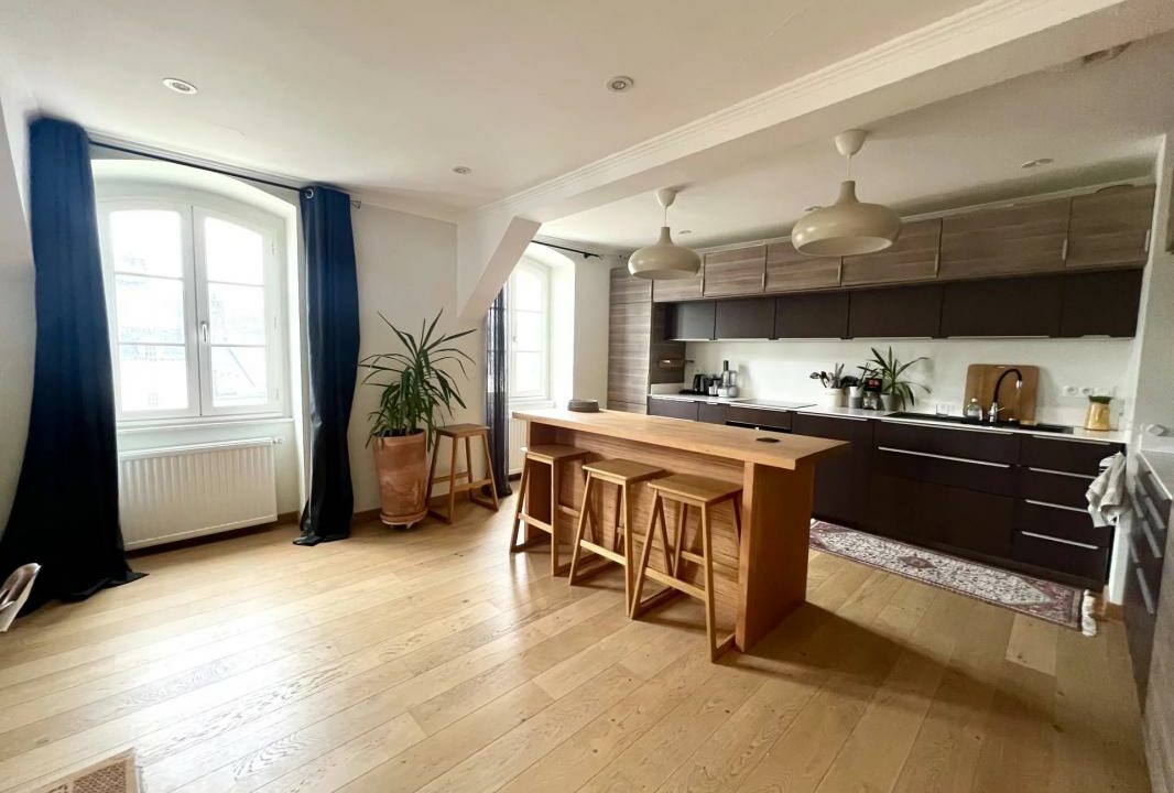 106706BS-20102025-192008