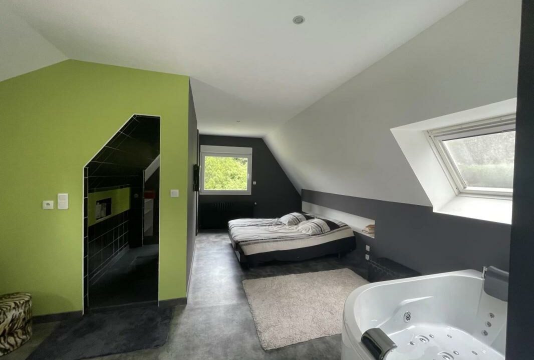 106716-23102025-172855-6