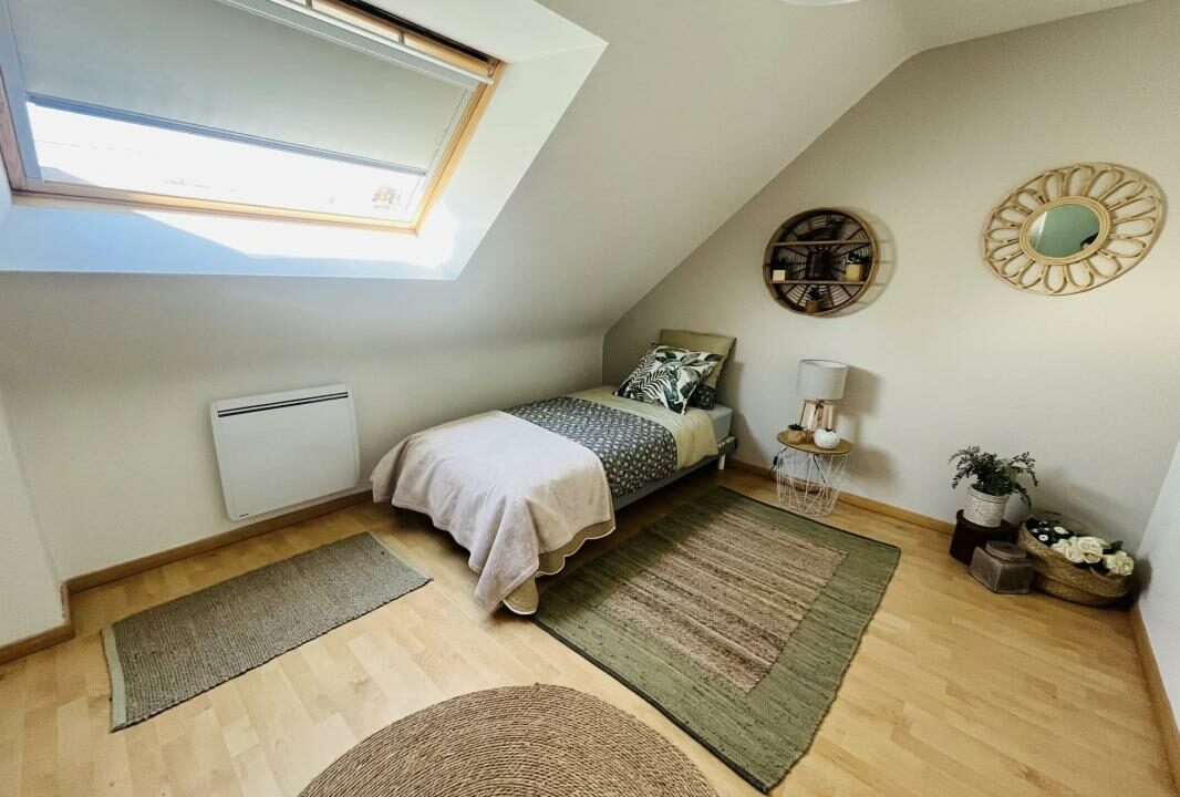 106730ALG-15102025-192121-6