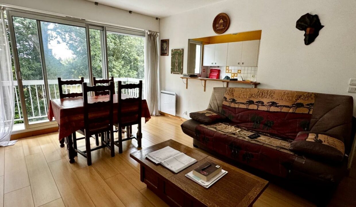 106764KLG-23102025-172816-3