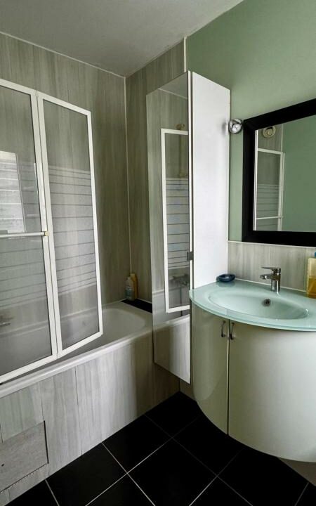 106764KLG-23102025-172816-6