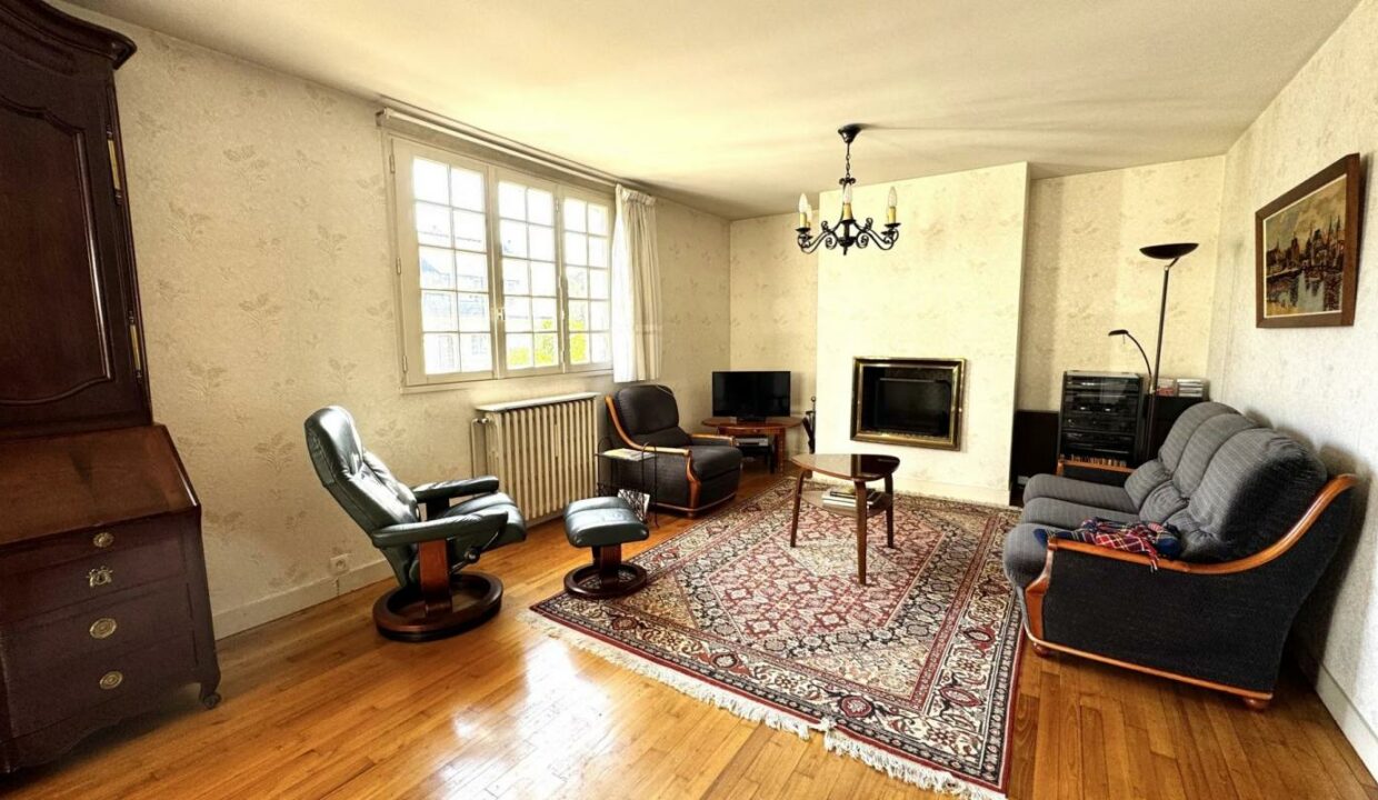 106772-21102025-123520-3