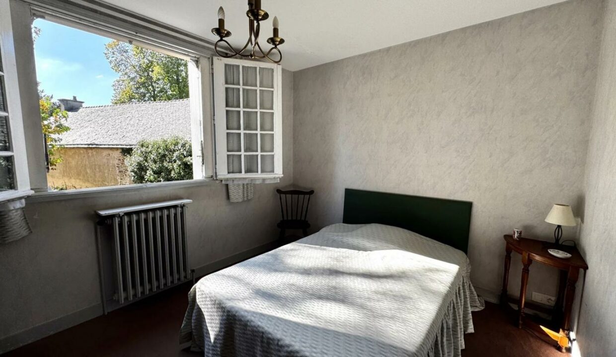 106772-21102025-123520-7