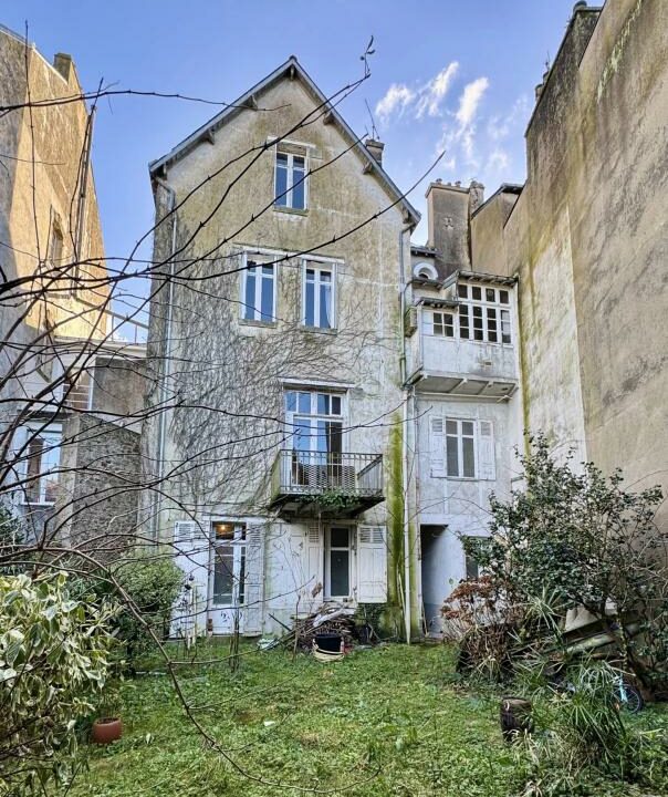 106773EA-21102025-123445-11