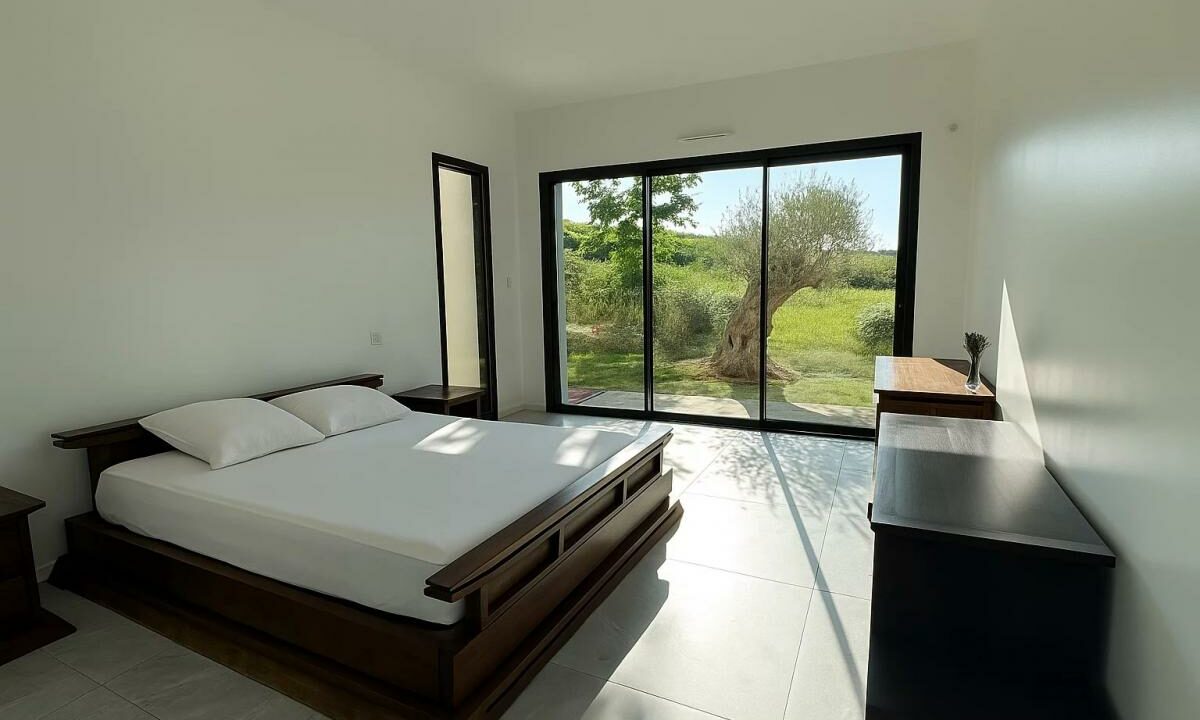 86008224-03102025-084010-5