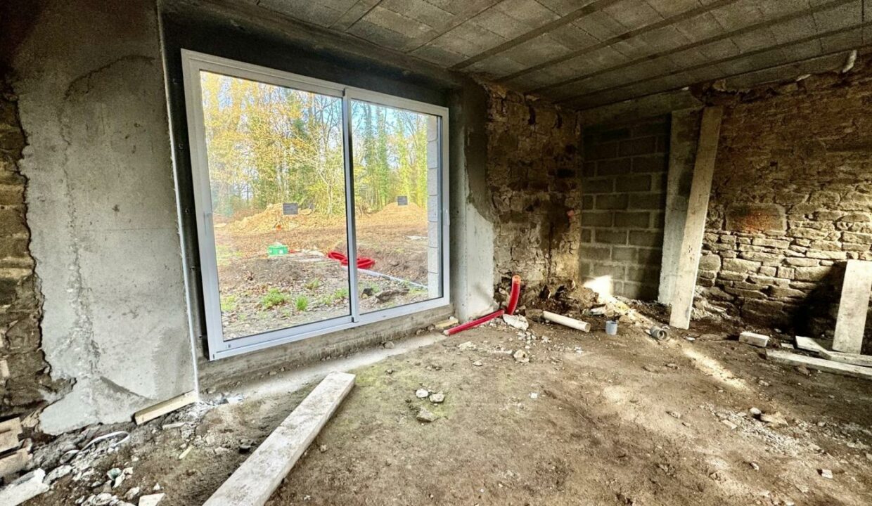 106561-14112025-212116-4