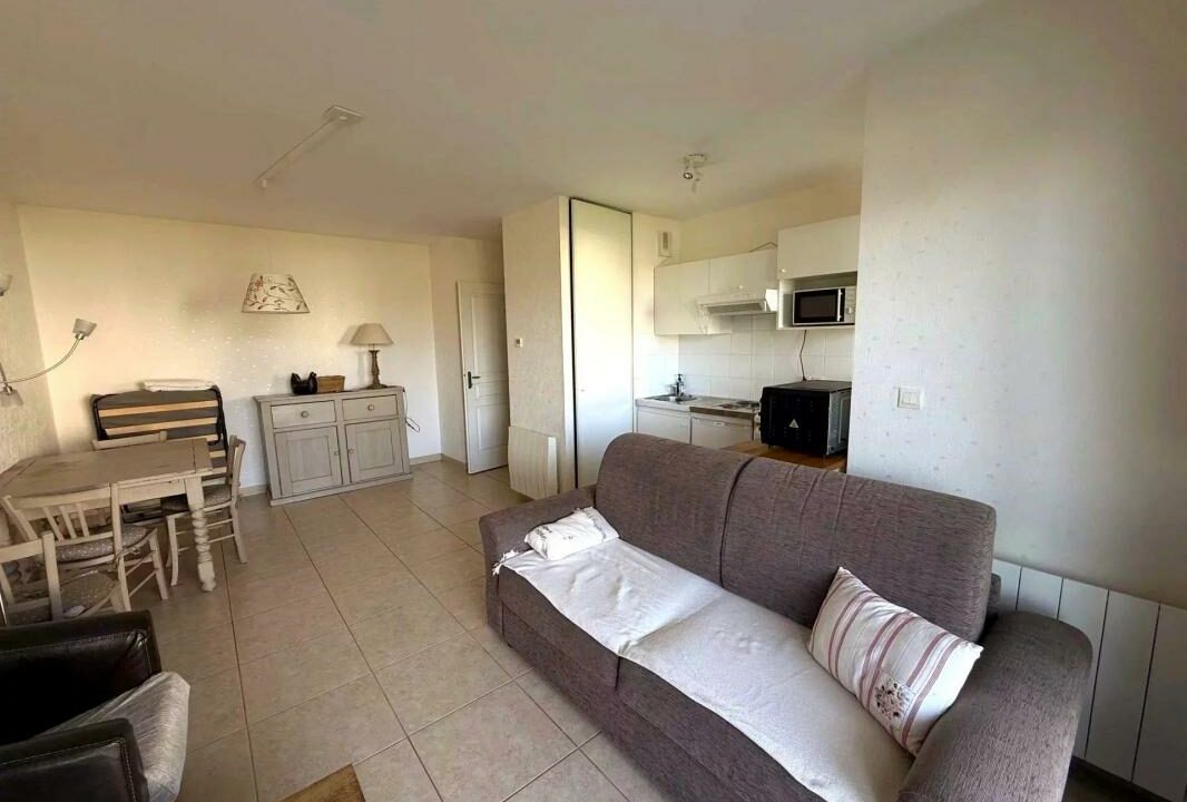 106759-28112025-124051-8