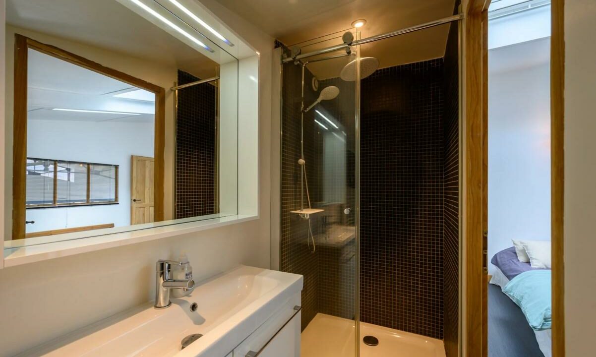 106781-20112025-103145-7