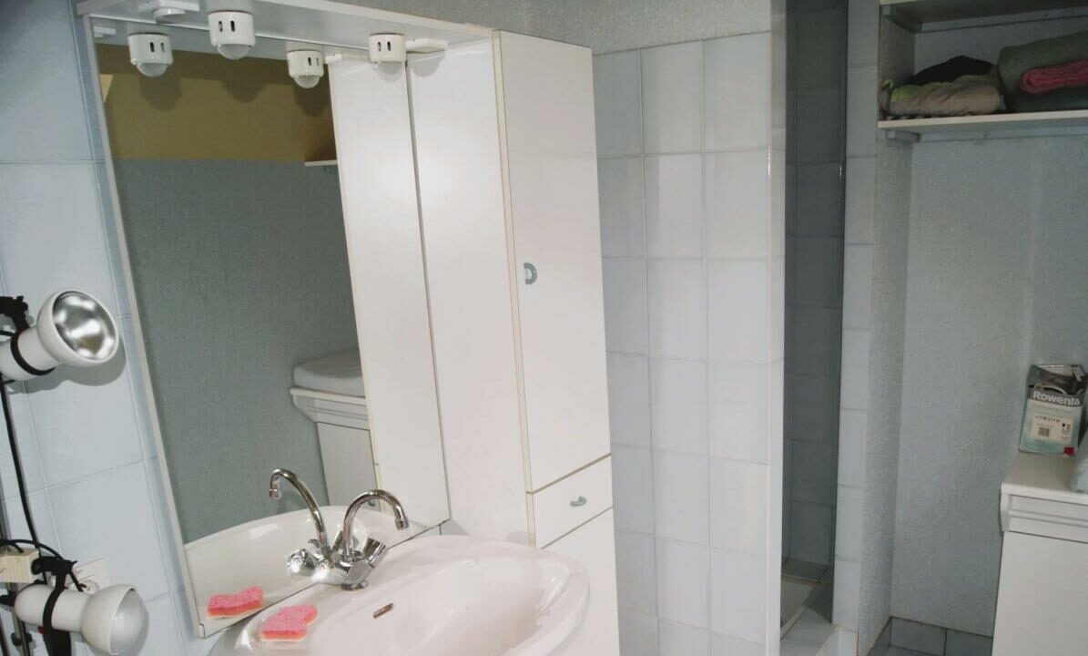 106783EB-10112025-104140-9