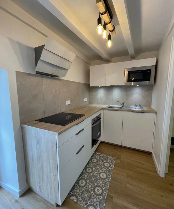 106794-26112025-182847-3