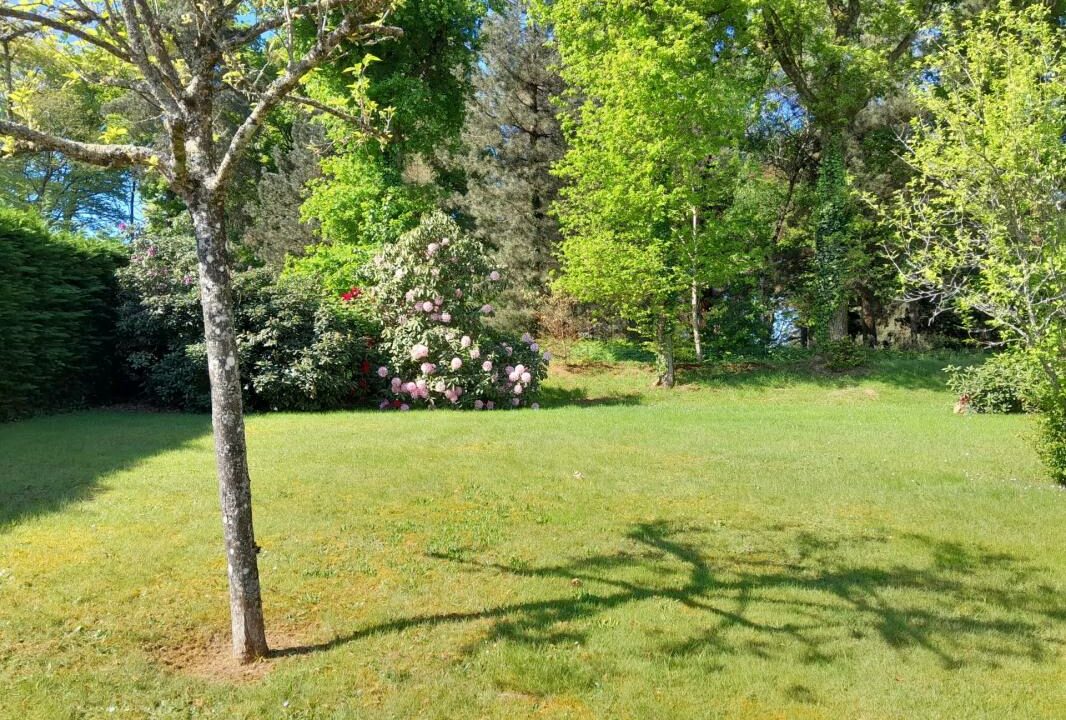 106565EB-03122025-112754-14