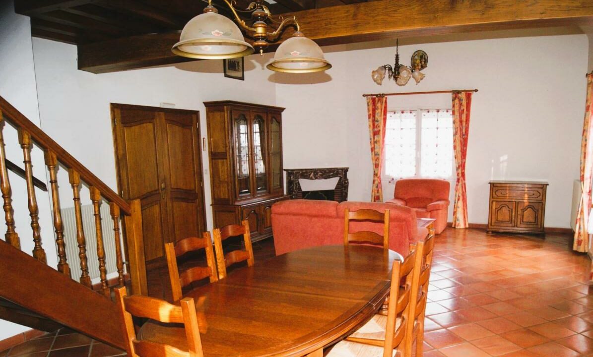 106565EB-03122025-112754-3