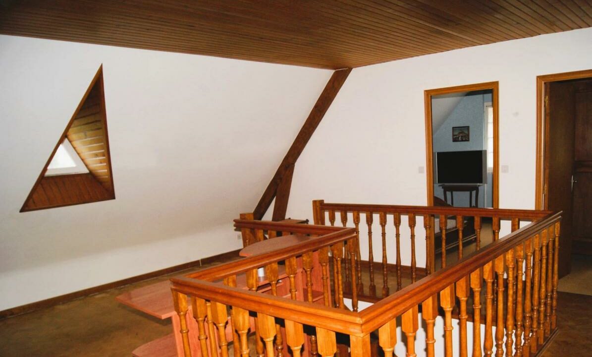 106565EB-03122025-112754-9