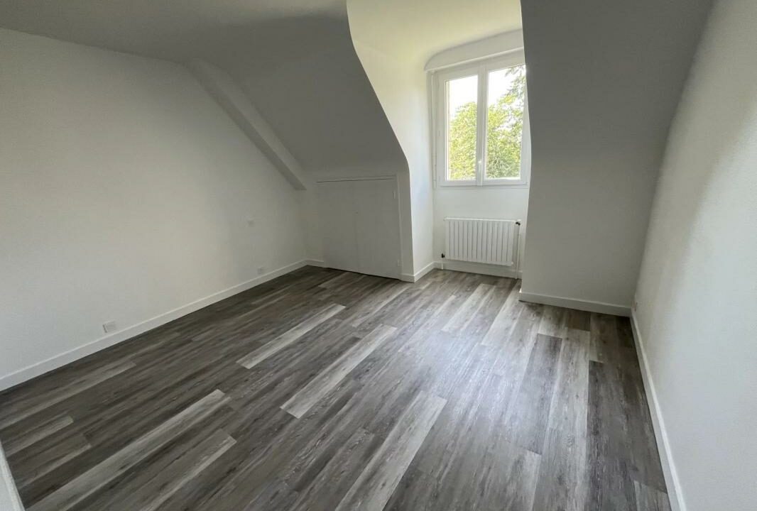 106695-10122025-115322-12