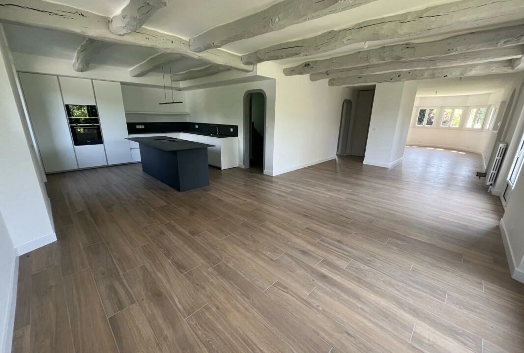 106695-10122025-115322-2