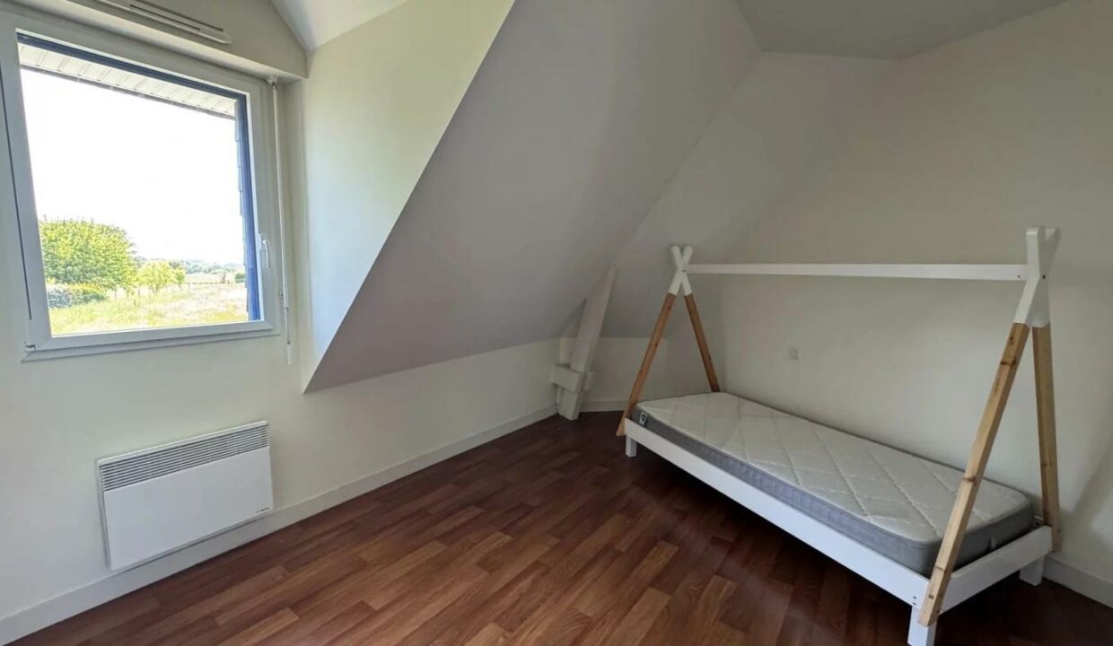 106789-09122025-122121-2