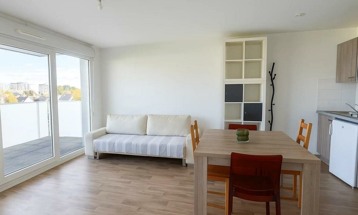 106793-04122025-101443