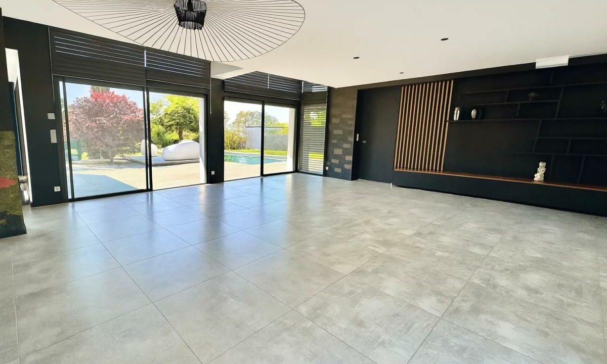 106795-04122025-124357-2