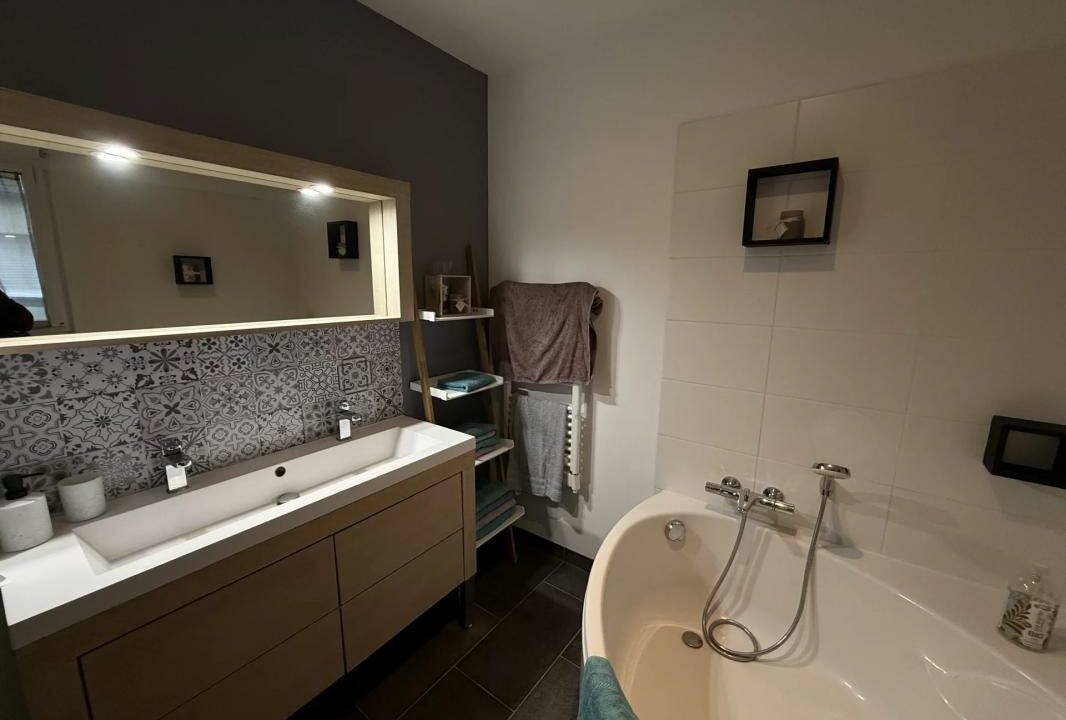 106802-18122025-183316-6