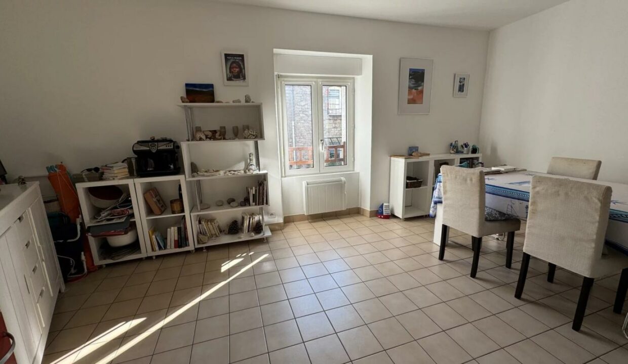 1966ALG-15022026-182247-2