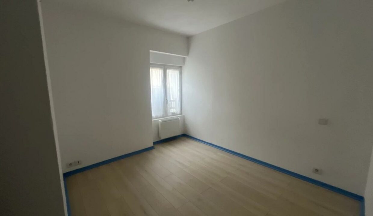 1966ALG-15022026-182247-9