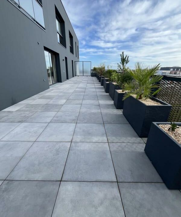 1973-11022026-065133-7