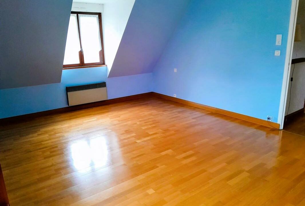 1974EB-10022026-045631-6