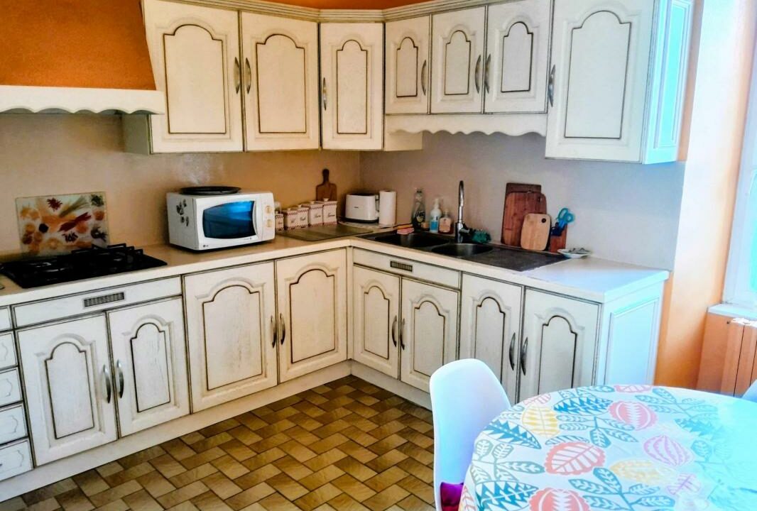 1976EB-10022026-045613-2