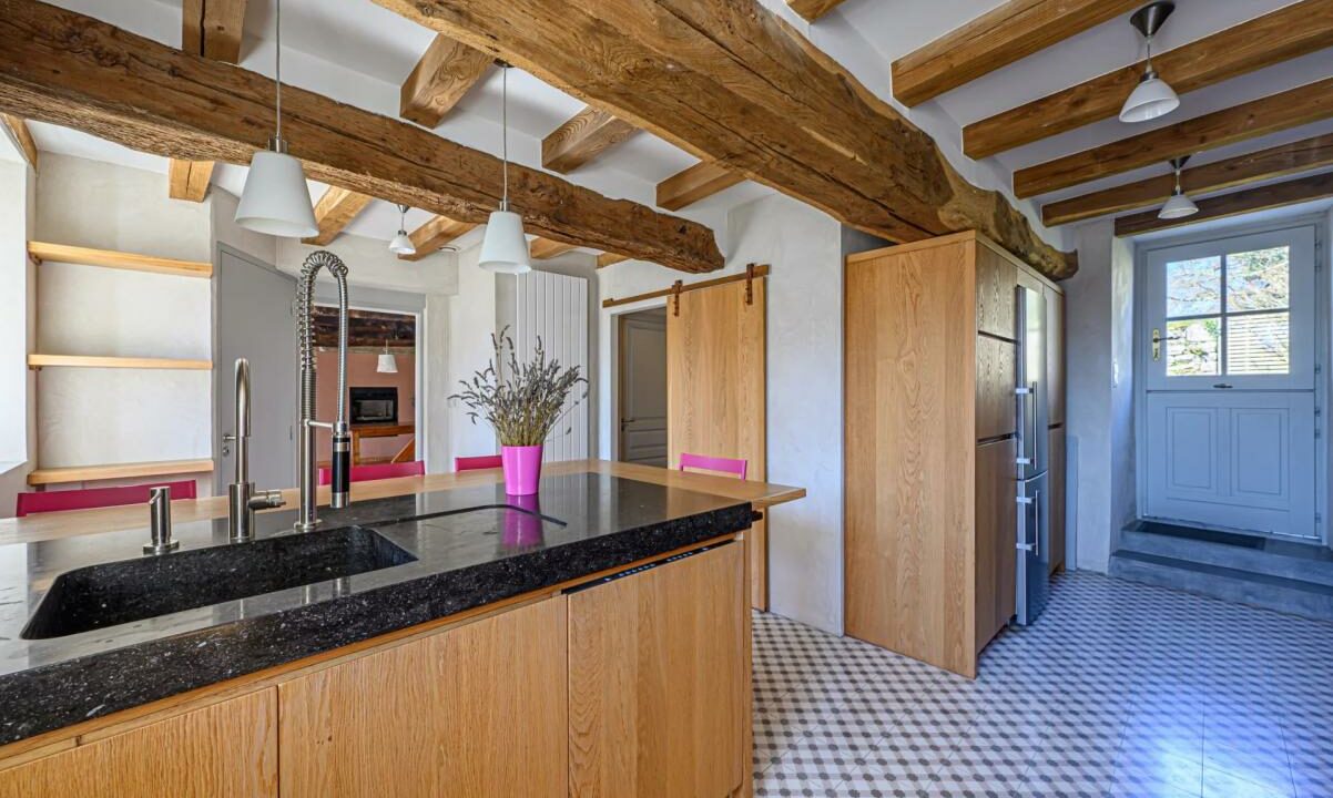 106704BS-24032026-231227-3