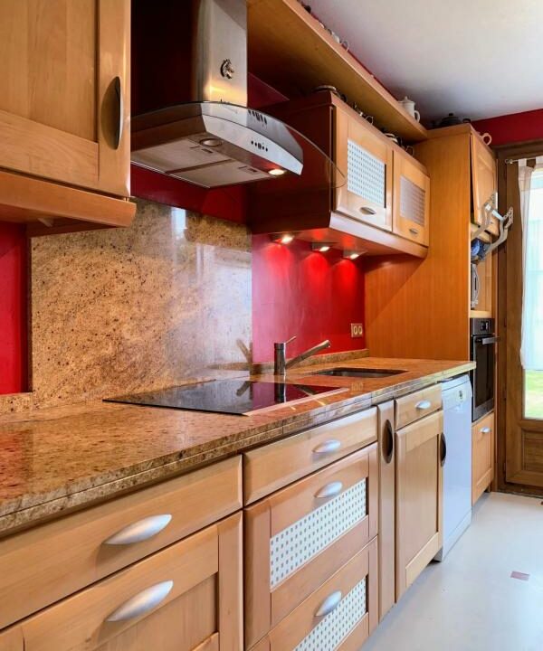 106778HS-14032026-154702-3