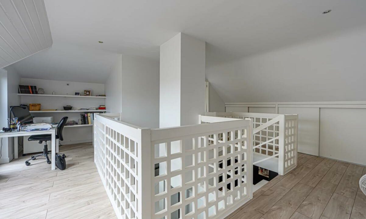 106817-12032026-184250-11