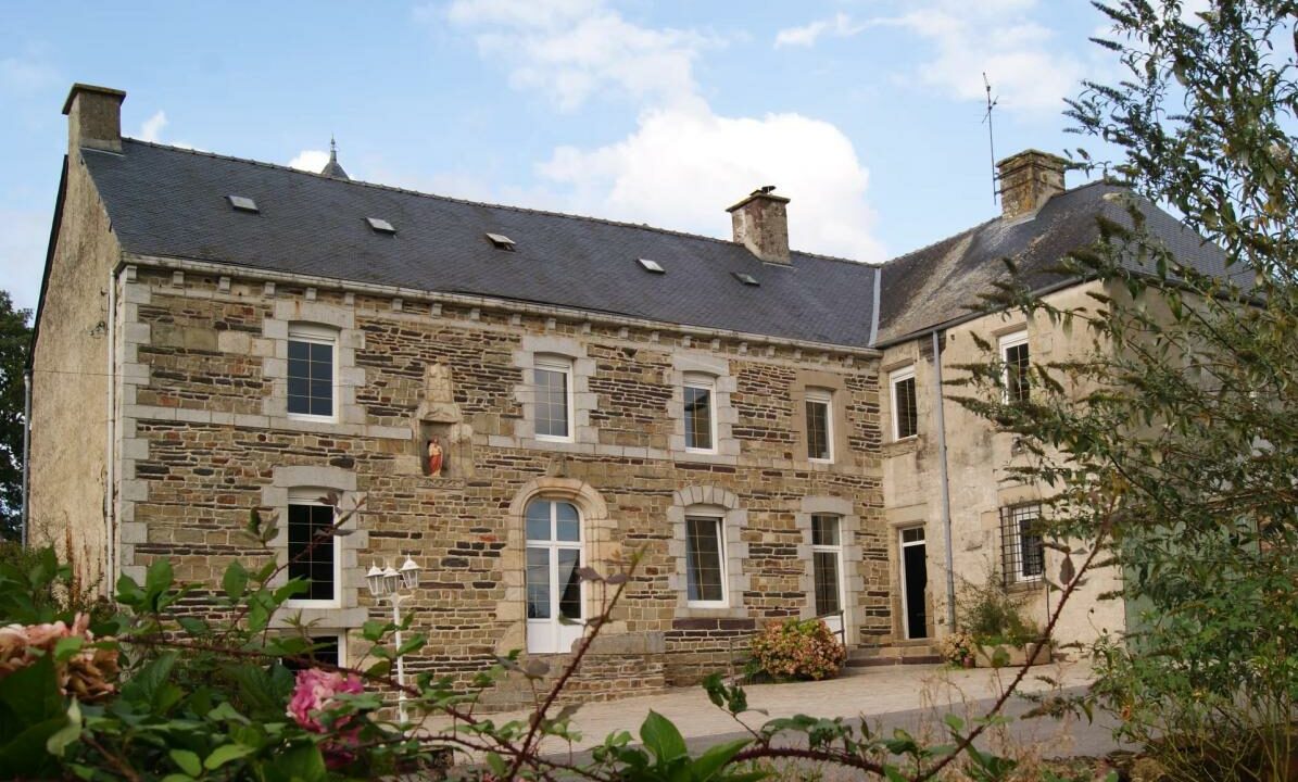 106507EB-08042026-221434