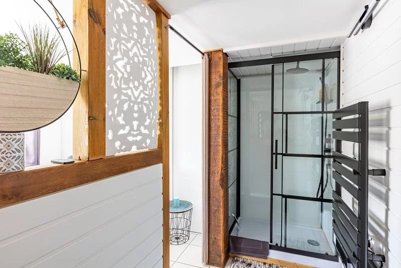 106804-13042026-192352-9