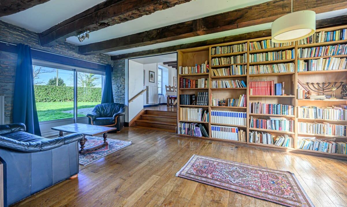 106816EB-08042026-221433-5