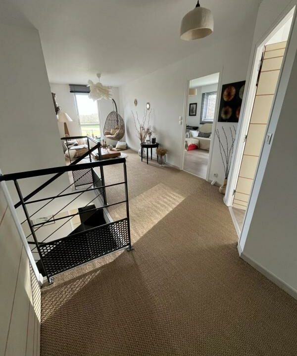 106819PG-11042026-032946-10