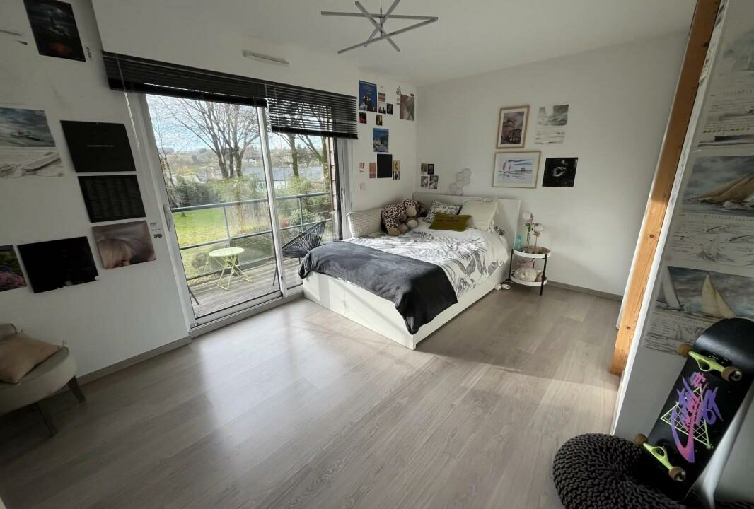 106819PG-11042026-032946-12