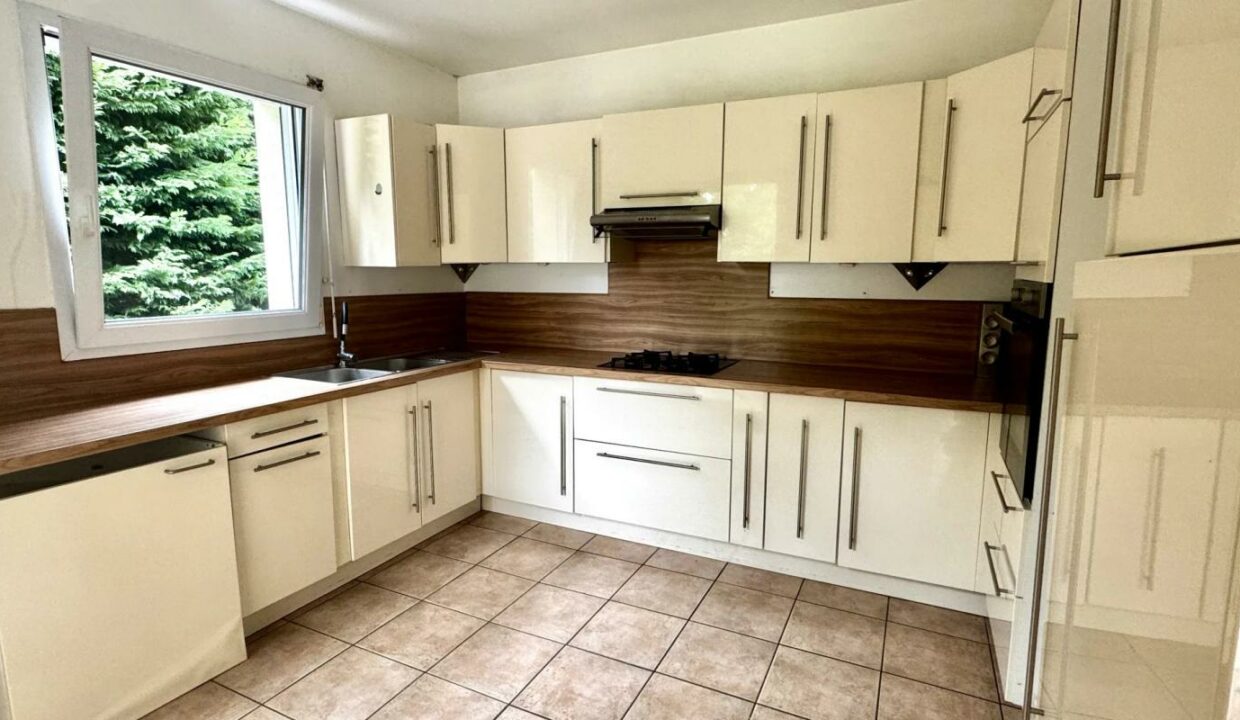 106820PG-11042026-171615-2