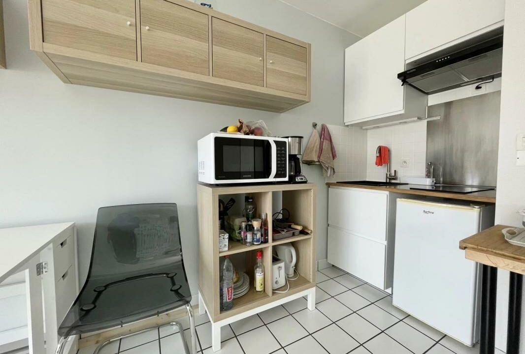 194-11042026-032956-3